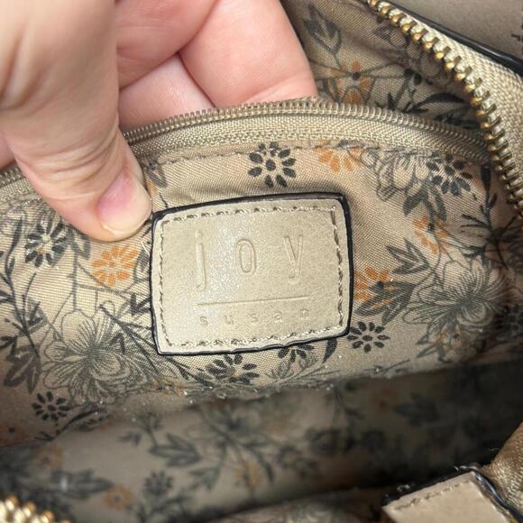 Joy Susan Vegan Leather Wooden Handle Small Purse - Picture 7 of 7